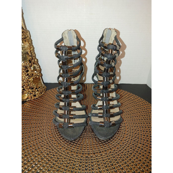 One Step Heels Size 38 - Picture 2 of 4